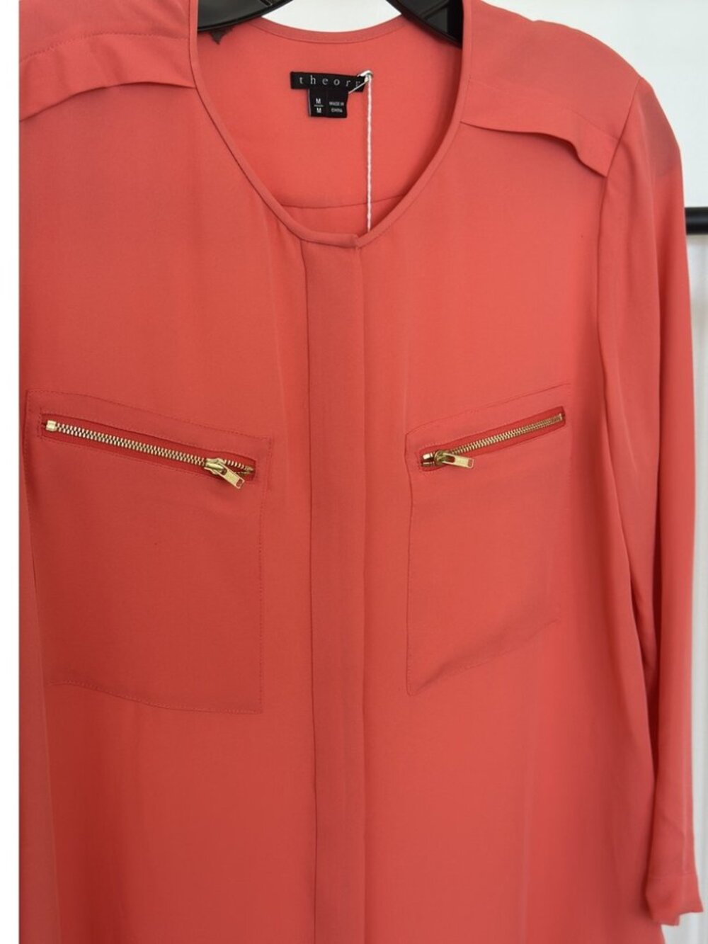 Theory Coral Silk Blouse Gold Zip Pocket Detail 3/4 Sleeve Size M - Picture 2 of 5